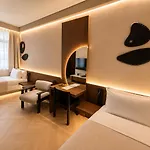 Trianon Hotel 3*