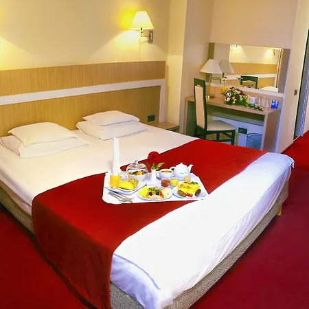 Отель Trianon Бухарест