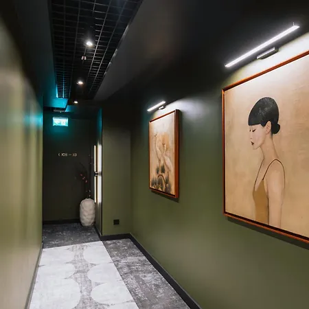 特里亚侬酒店 3*