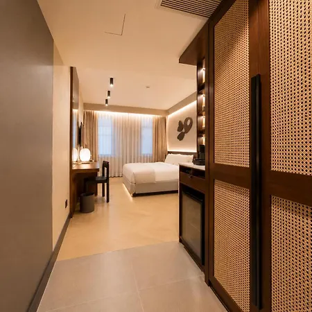 Maison Orient Hotell 4*