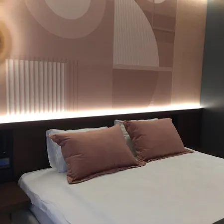 Trianon Hotel Bucharest