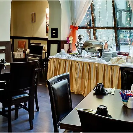 Trianon 3* Bucharest