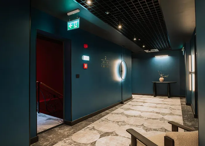 特里亚侬酒店 酒店 3*